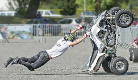 Alain Morata (France) – A BOUT DE BRAS-800