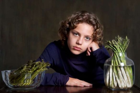 Anna Perevozchikova (Russia) – Asparagus in a glass…-800