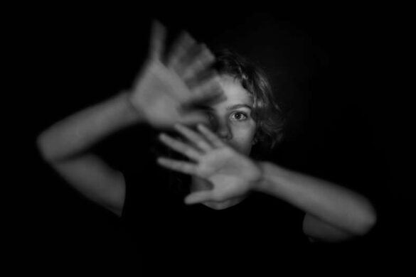 Anna Perevozchikova (Russia) – I am here-800
