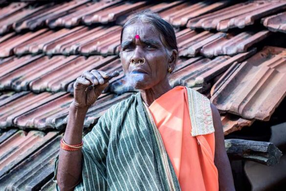 Bhagya D (India) – THRILL OF SMOKING-800