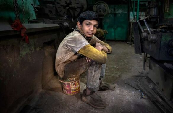 Charles Ashton (United Kingdom) – Workshop Boy-800