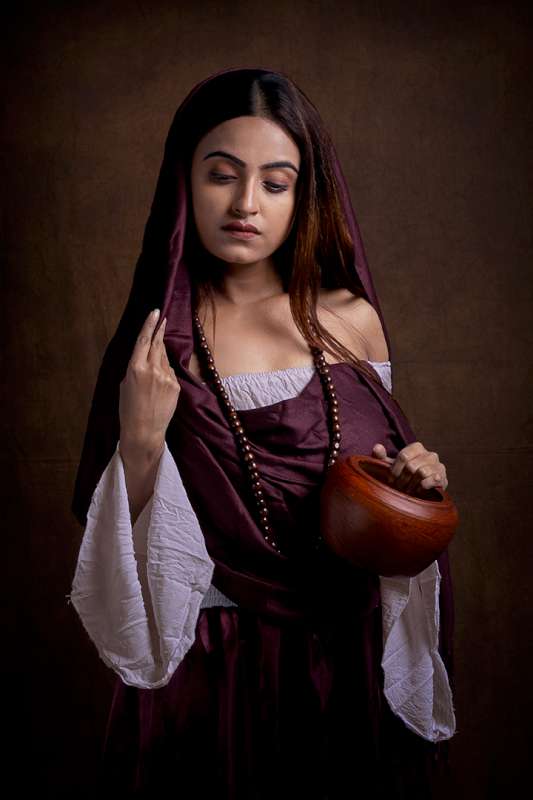 Durba Mazumdar (India) – PUJARINI-800