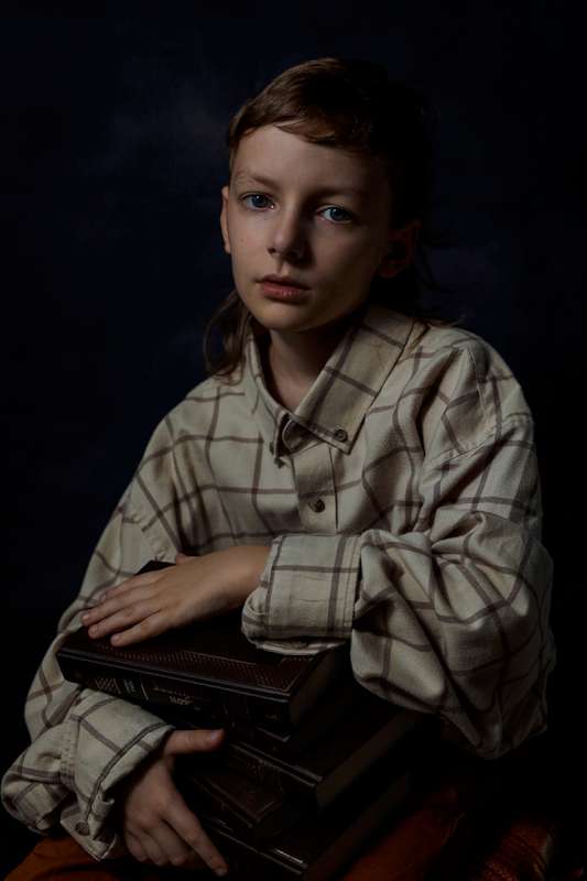 Inessa Yurovskikh (Kazakhstan) – Quiet Scholar-800