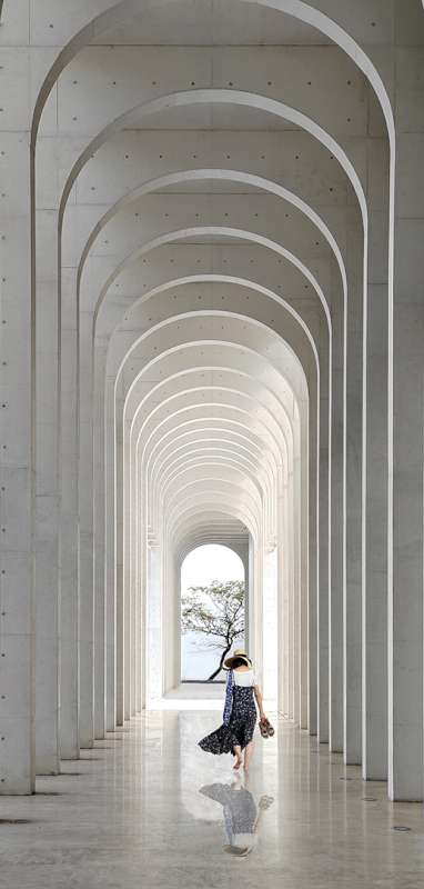 Jiahu She (China) – Dreamy tunnel galler…-800