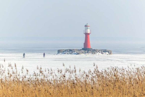 Normunds Kaprano (Latvia) – Red lighthouse-800