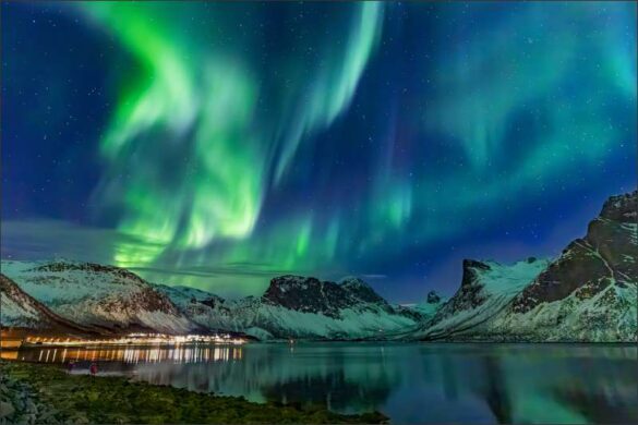Phillip Kwan (Canada) – Aurora Over Mountain…-800