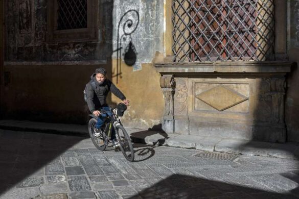 Pierfrancesco Baroni (Italy) – Towards the light-800