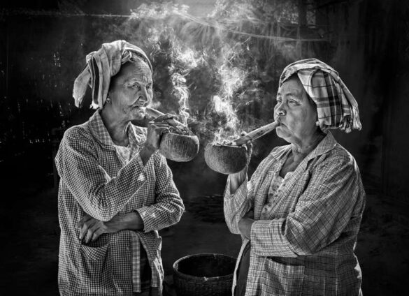 Tze Yuen Lee (Hong Kong) – Smoking Time-800