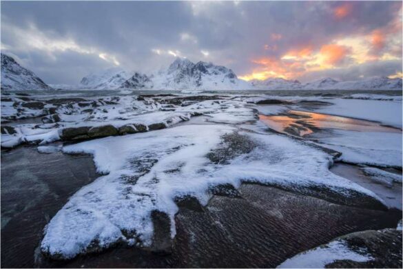 Ursula Bruder (Germany) – ice on rocks 3-800