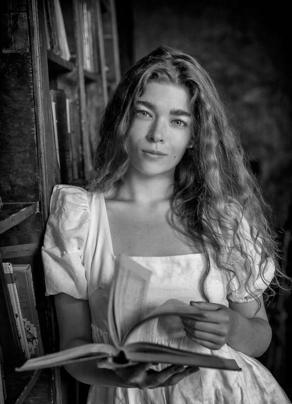 Vladimir Ashkinazi-Isachenko (Belarus) – Alice has already gr…-800