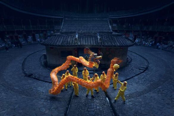 Zhendong Wu (China) – Earth Building Drago…-800